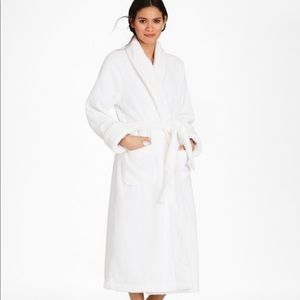 Brooks Brother’s Terry Robe